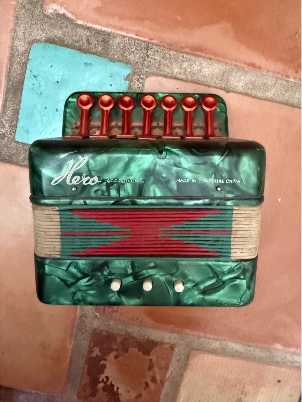 1960’s vintage accordion green HERO super cool 60 year old